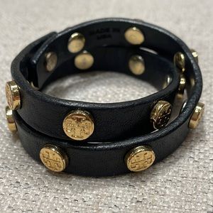 TORY BURCH - DOUBLE-WRAP LOGO STUD BRACELET - SOLD OUT ONLINE- BLACK LEATHER
